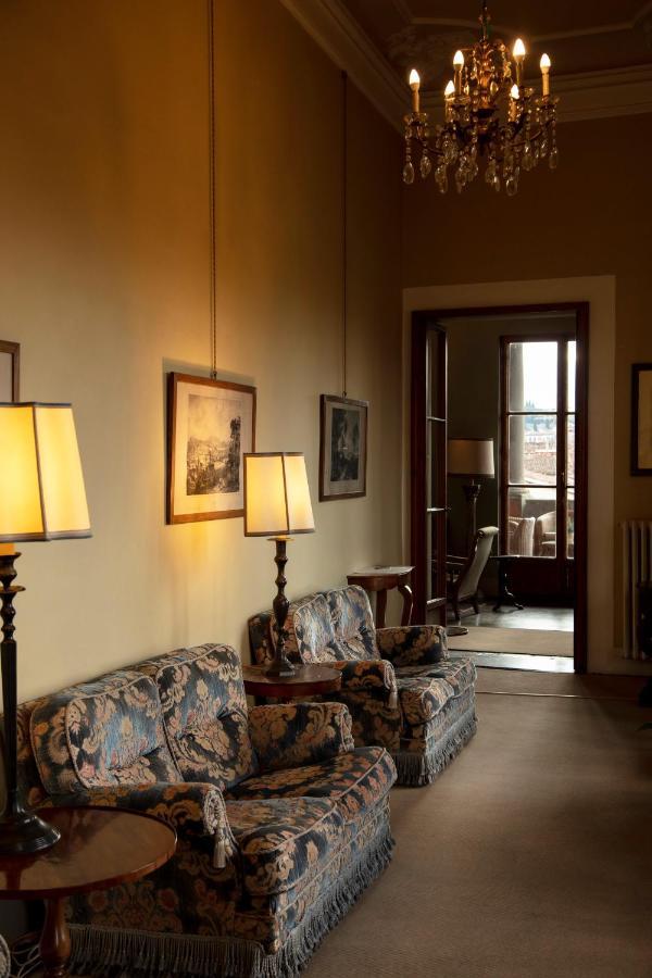 Hotel Palazzo Guadagni Florencia Exterior foto
