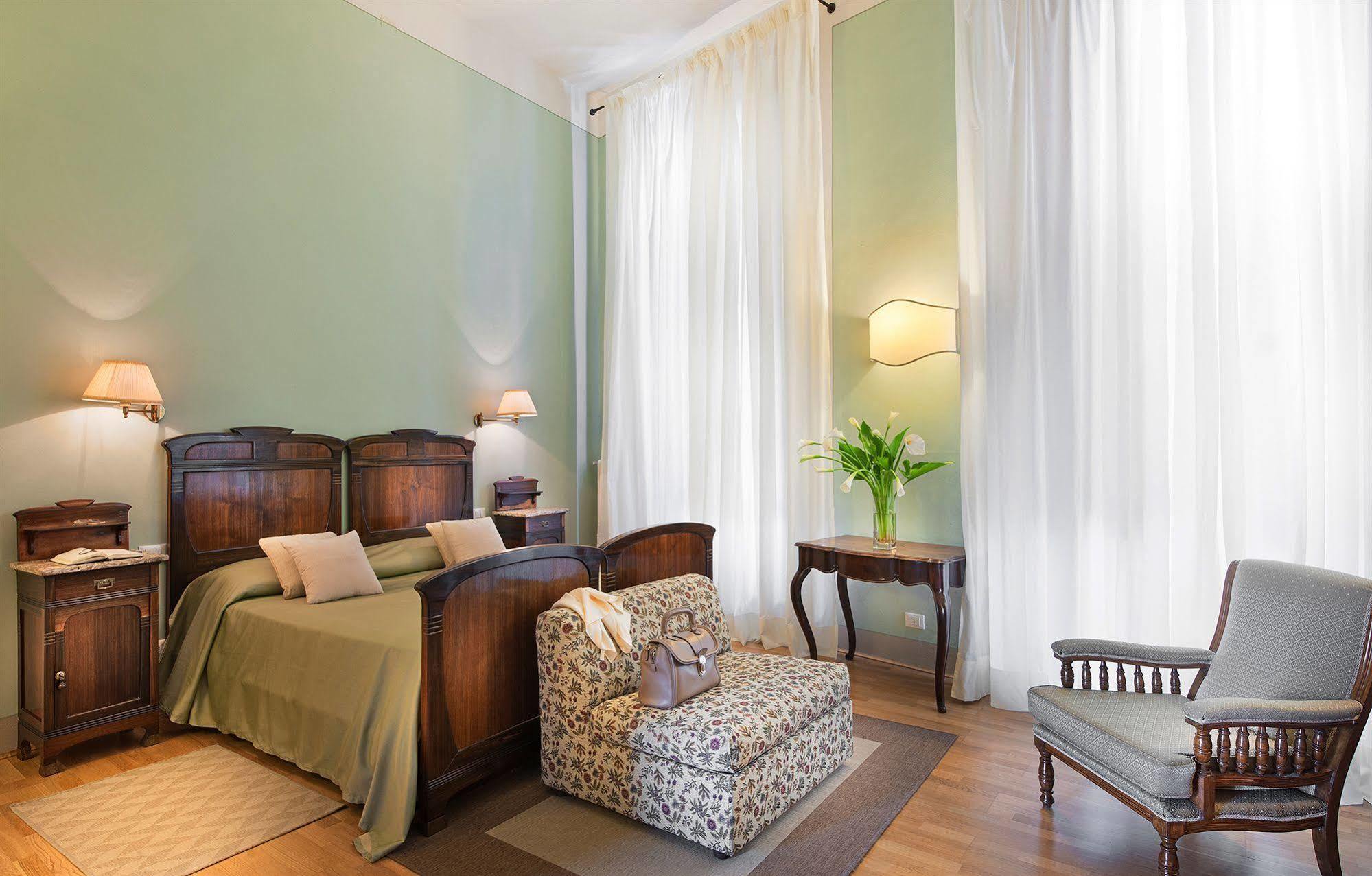 Hotel Palazzo Guadagni Florencia Exterior foto